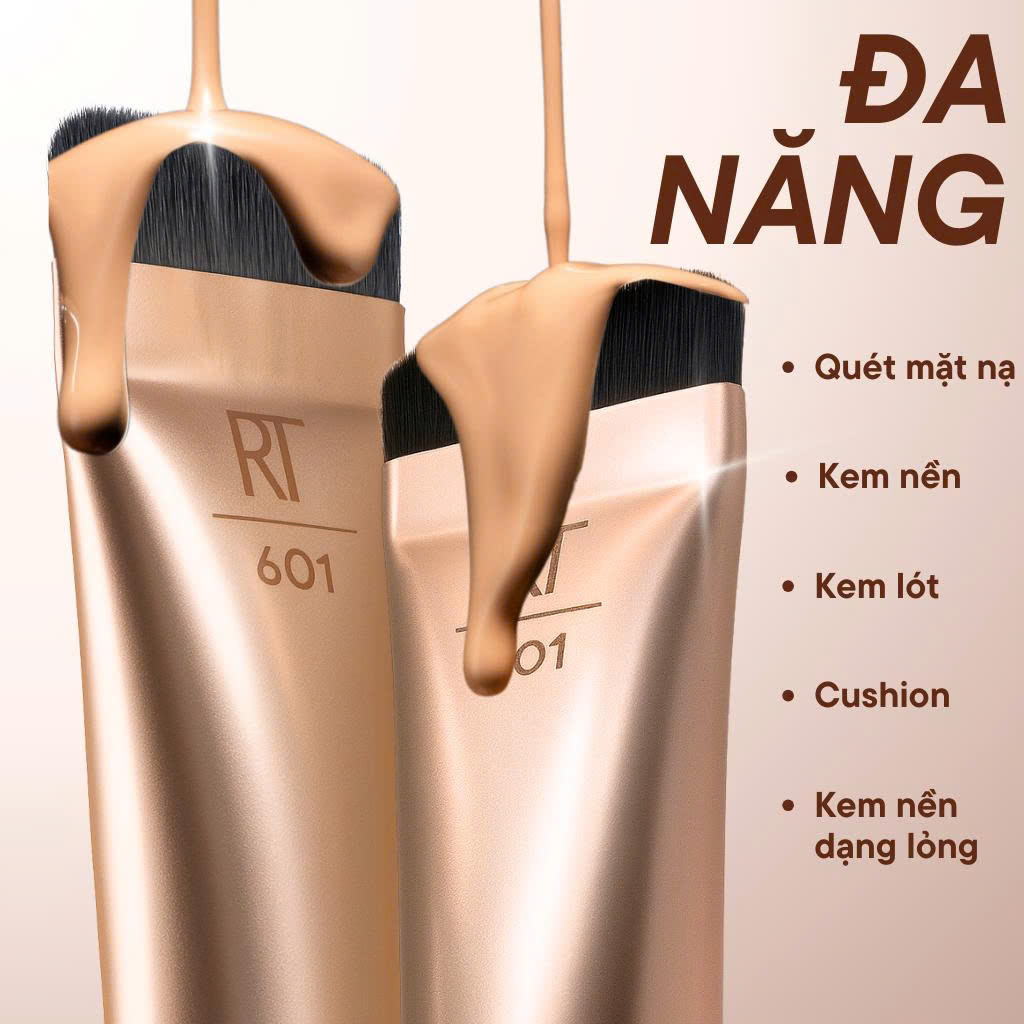 Cọ Tán Kem Nền Dạng Spatula RT Real Techniques Spatula Brush 0553